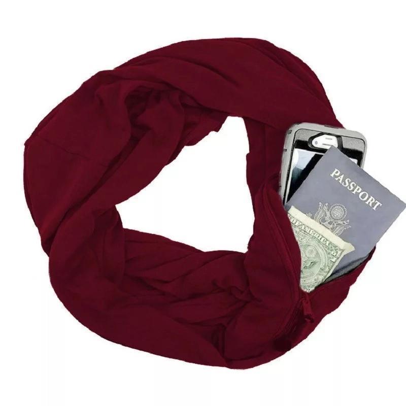 CozySafe – The Scarf with Secret Pocket for Warmth & Security