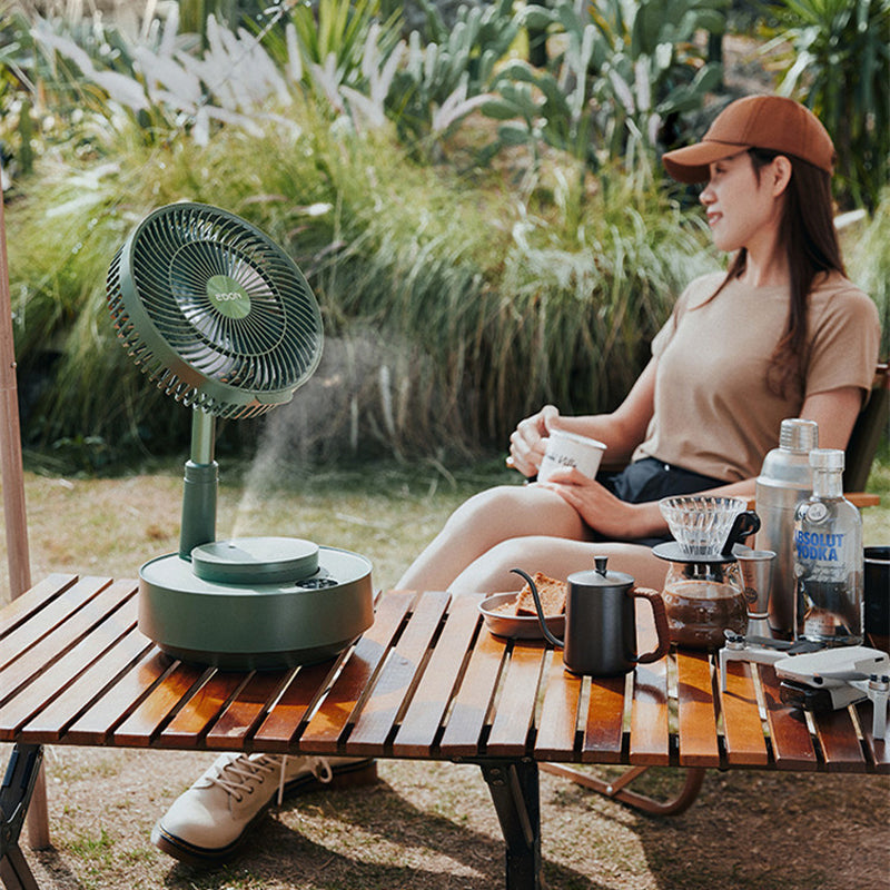 BreezeCore – Your Portable Refreshment for Hot Days!