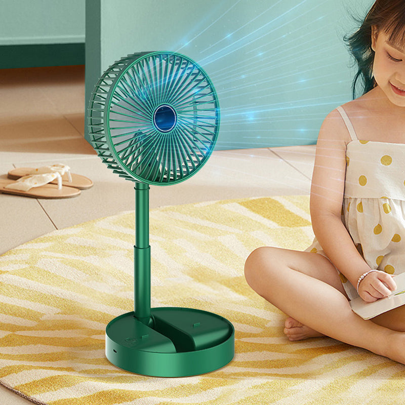 BreezeCore – Your Portable Refreshment for Hot Days!