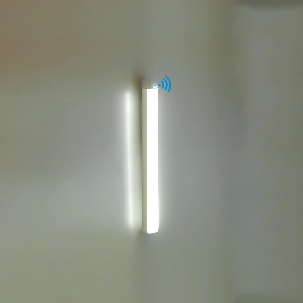 LumiNest – Smart Lighting That Follows You