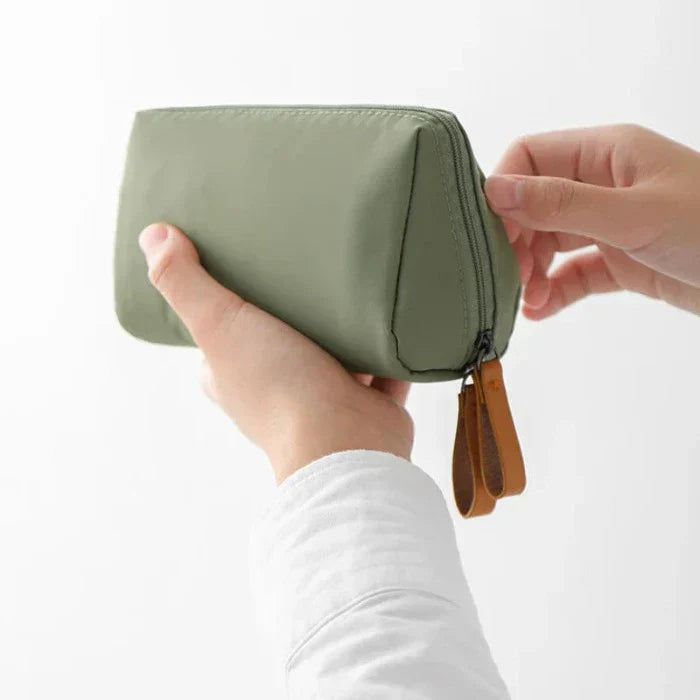 TravelPouch – The Perfect Travel Makeup Bag