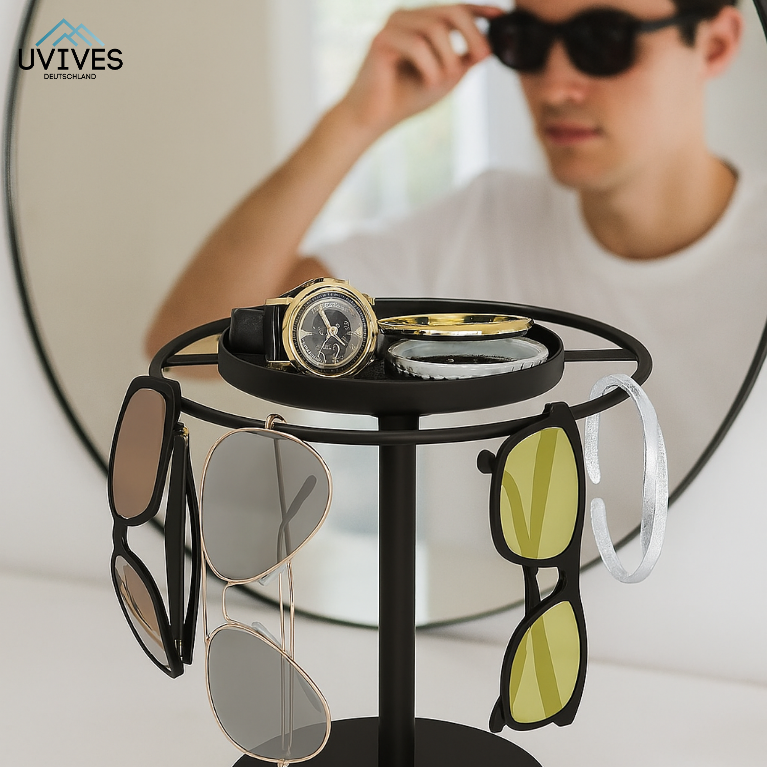 ShadeTower – Your Sunglasses, Stylishly Within Reach!