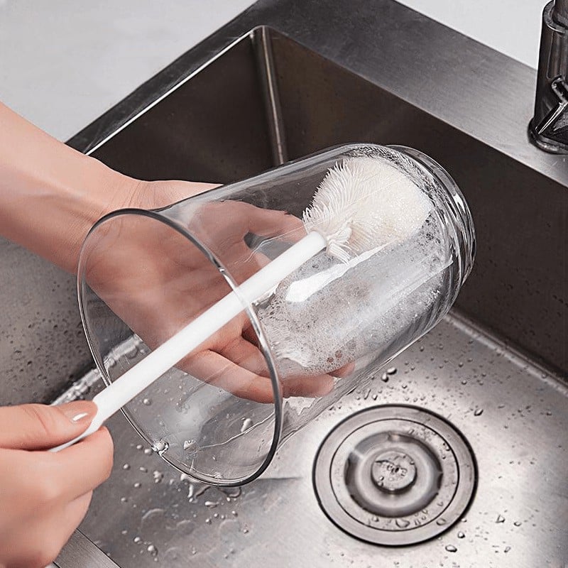 1+1 FREE | PureBrush – The Hygienic Silicone Brush for Bottles & More!