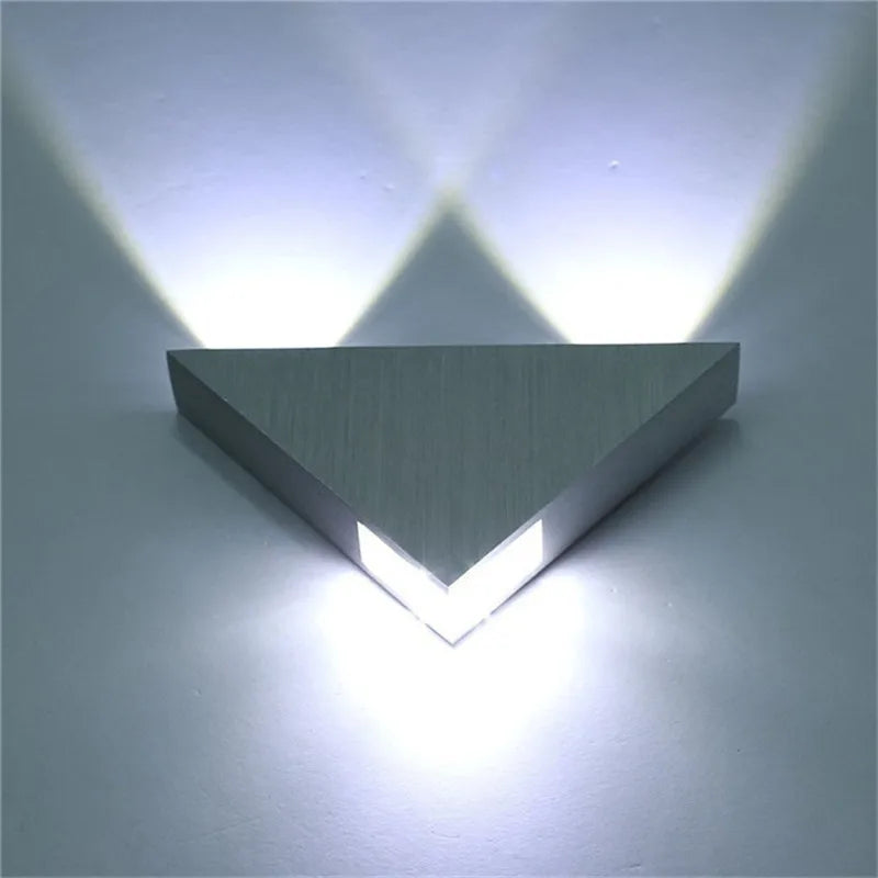 LumiBrite – Smart Solar Wall Light for Outdoor Spaces