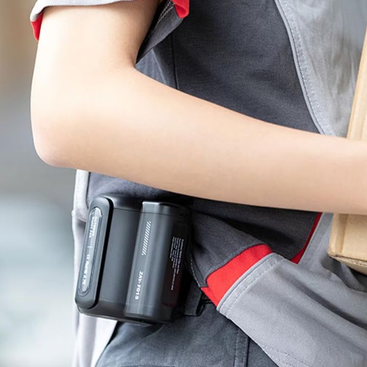 BreezeBelt – Portable Belt Fan Without Rotor Blades