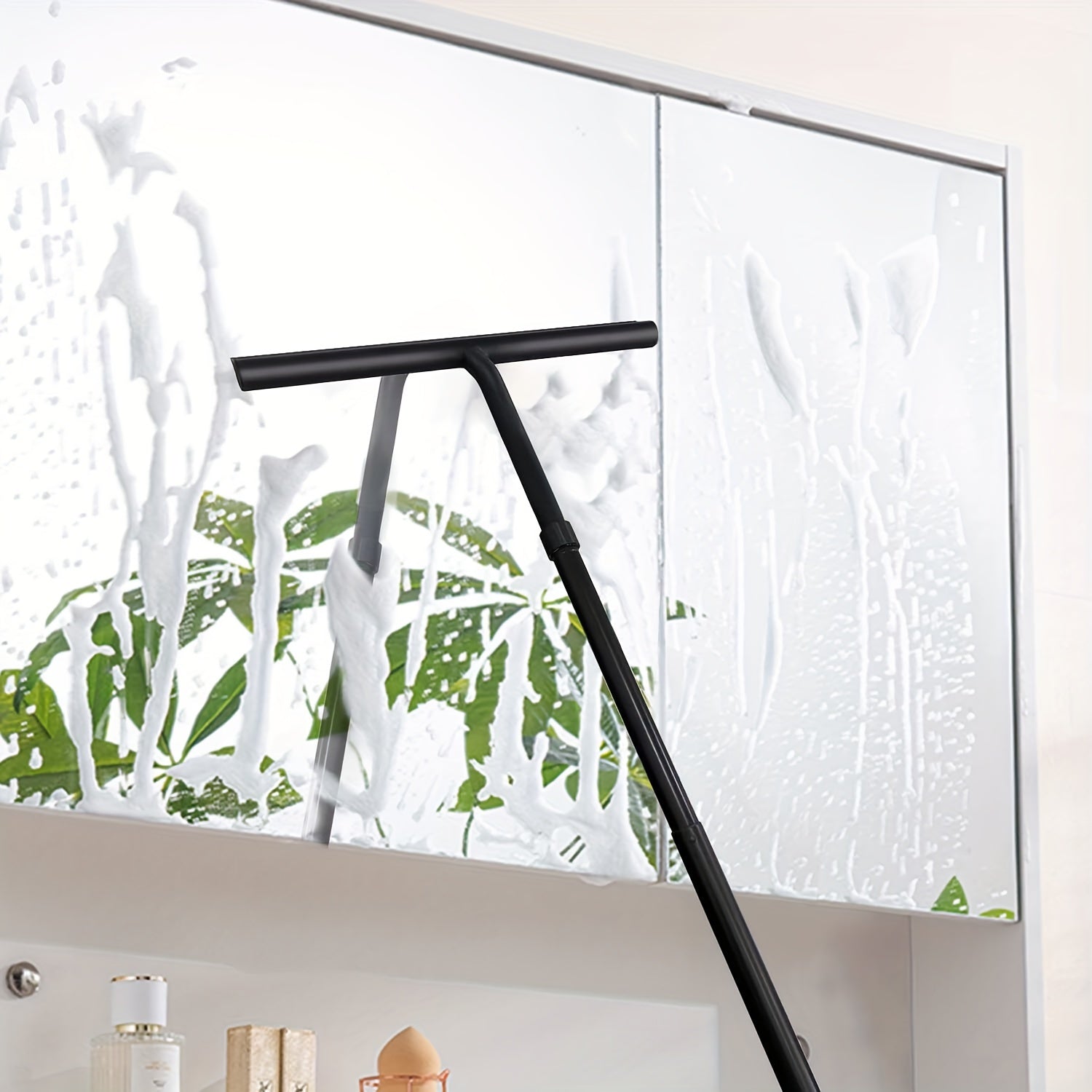 GlanzFlex – Streak-Free Shine Without Bending Over!