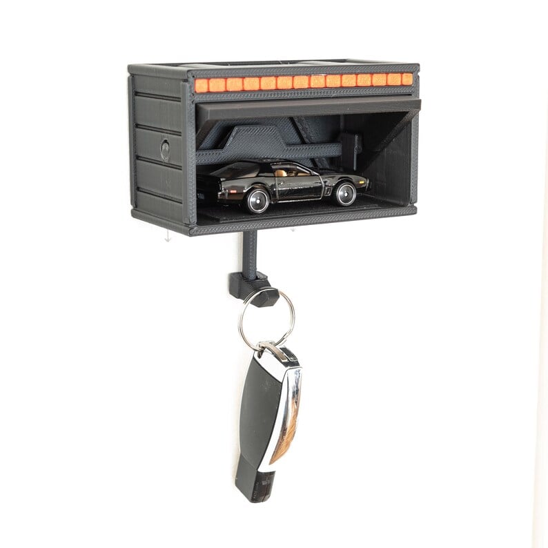 KeySwing – The Key Holder that Moves!