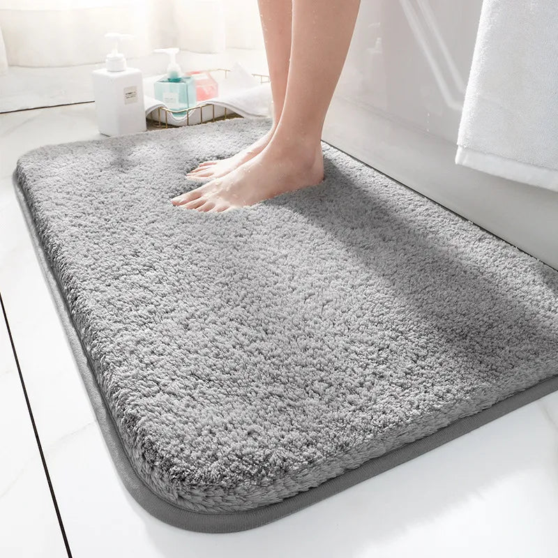 PlushDry – Luxury Bath Mat for Warm & Dry Feet