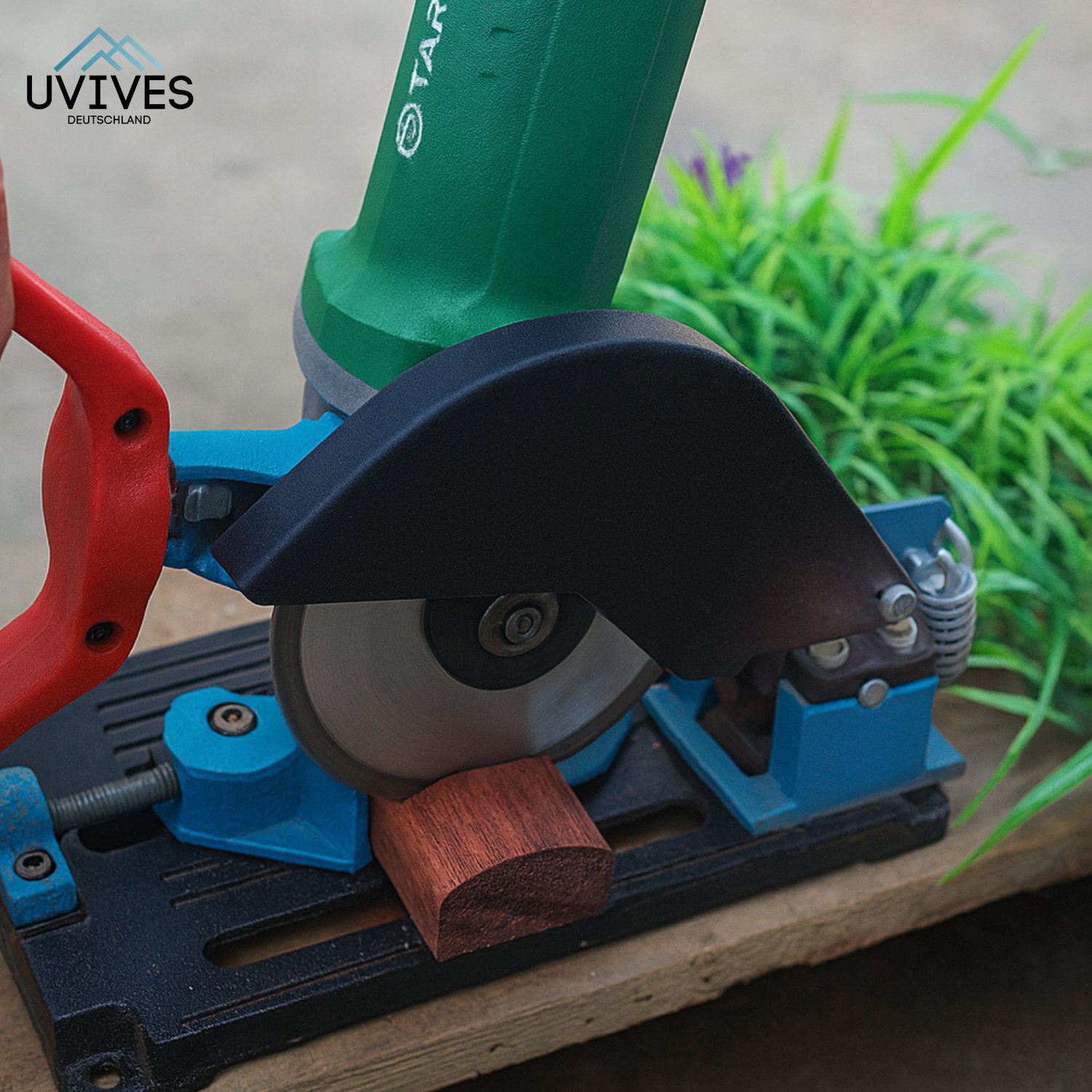 GripForge – Steady Cuts Every Time