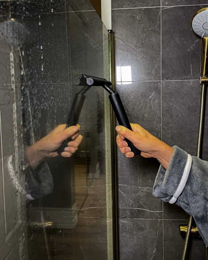 GlanzFlex – Streak-Free Shine Without Bending Over!