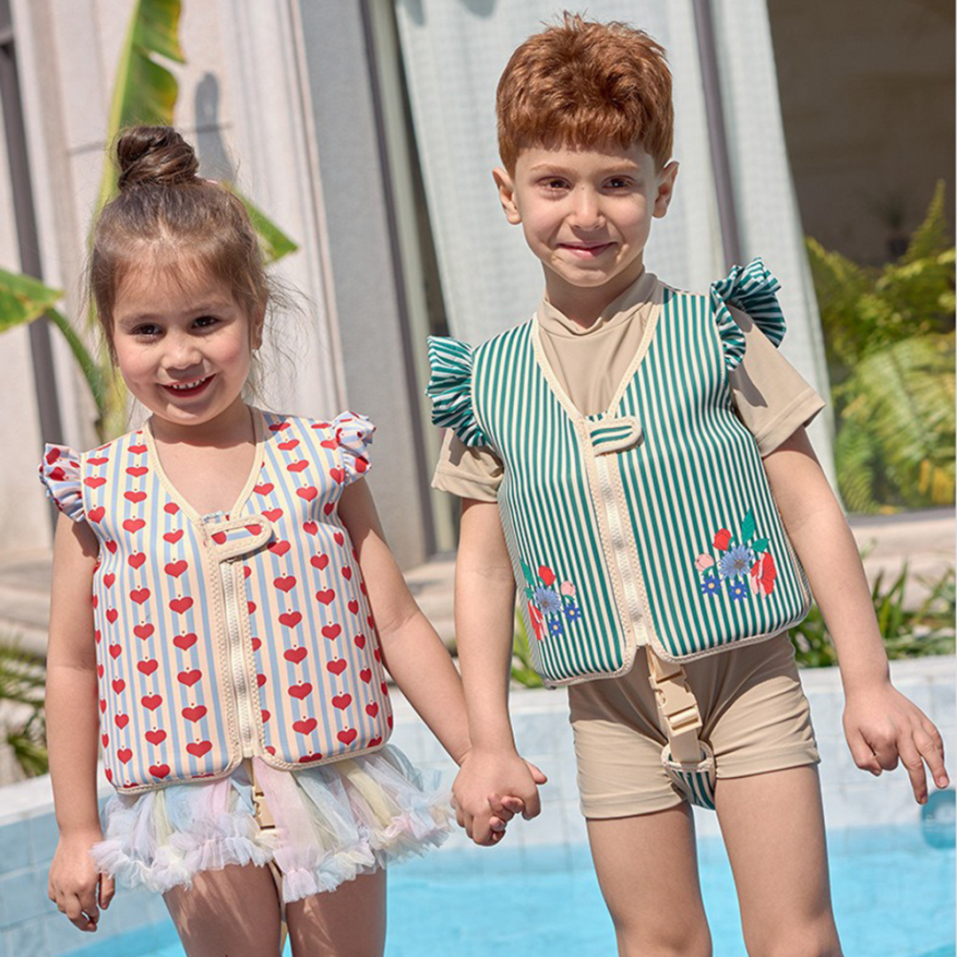 SafeSplash – Swimming with safety & style