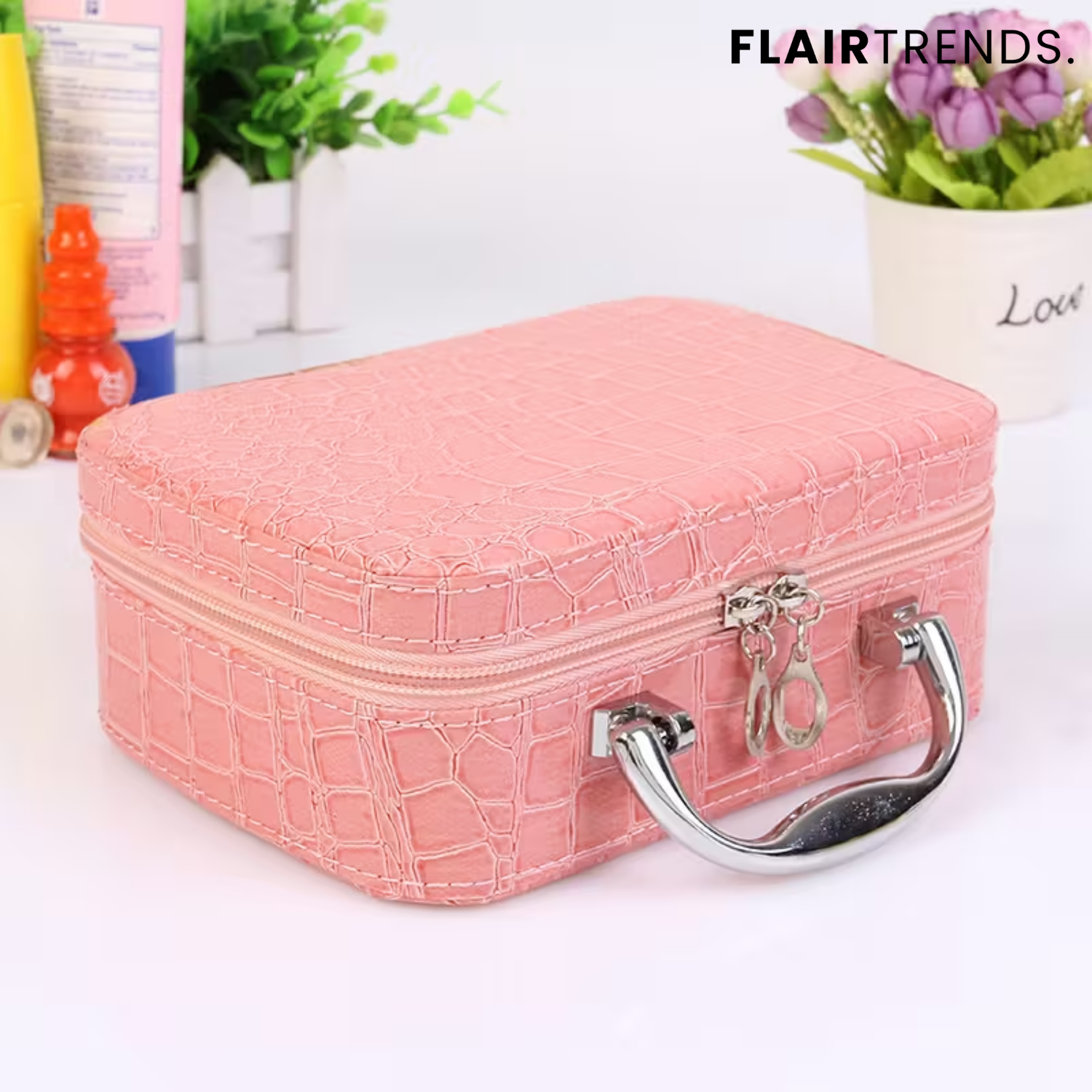 StitchLux – Your Elegant Sewing Kit for Every Occasion!
