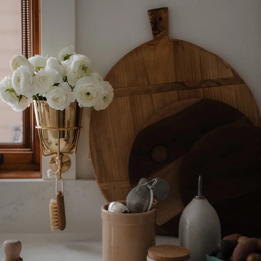 Holdify – The Stylish Wall Vessel for Every Room