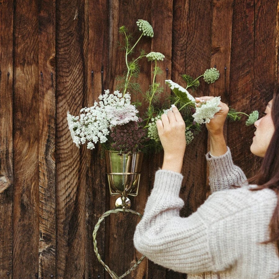 Holdify – The Stylish Wall Vessel for Every Room