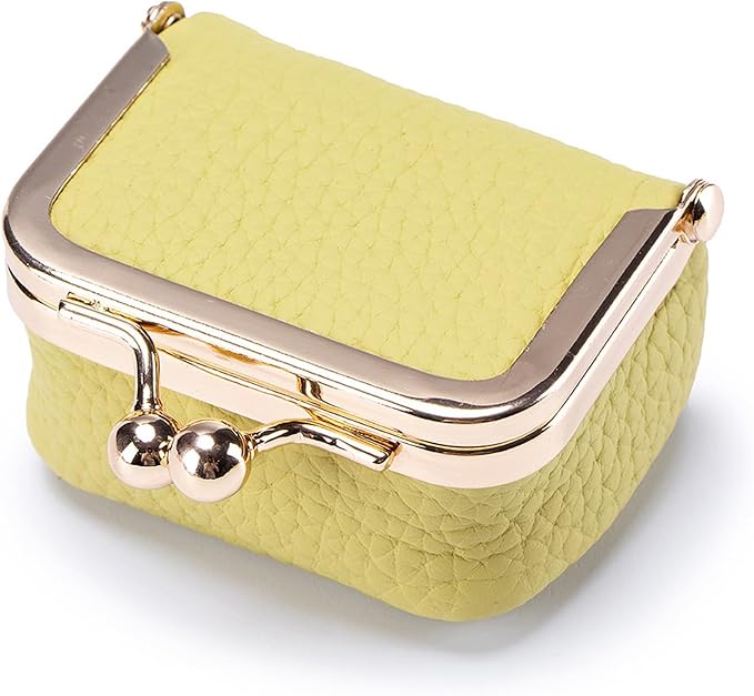 GlitzNest – Your Jewelry, Always Chic on the Go