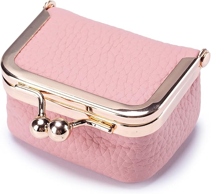 GlitzNest – Your Jewelry, Always Chic on the Go
