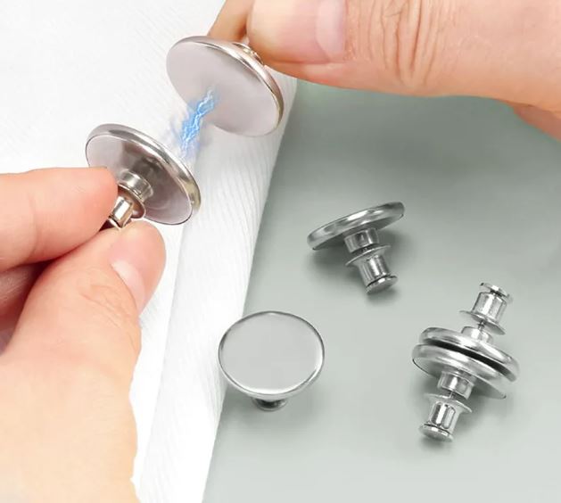 2+2 FREE |GlideHold – Magnetic Curtain Clips to Prevent Light Leaks