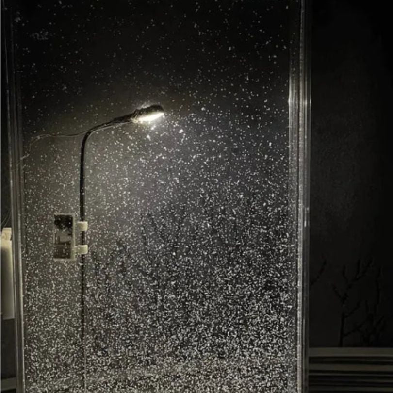 SnowGlow – Street Lamp with Winter Snow Scene!