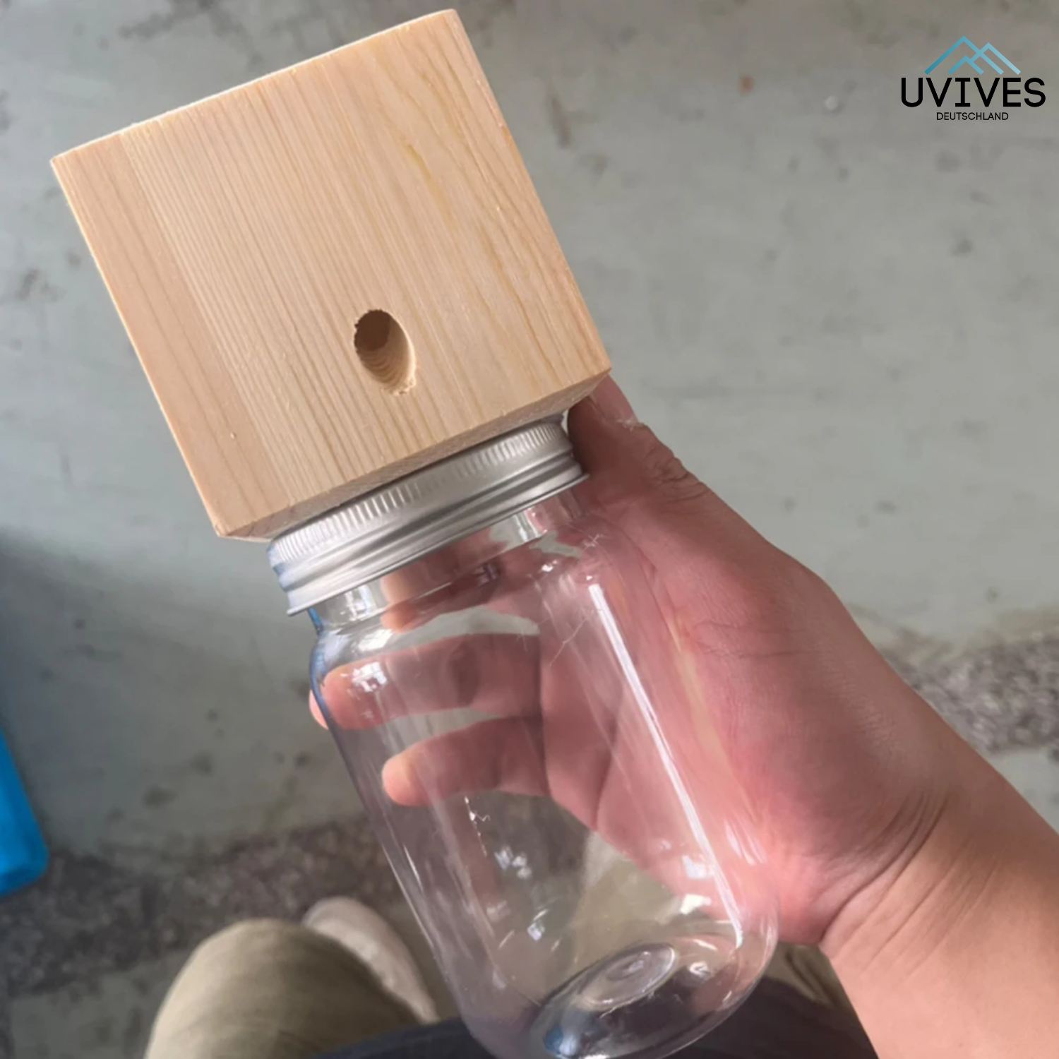 WoodGuard – The Chemical-Free Trap Against Carpenter Bees