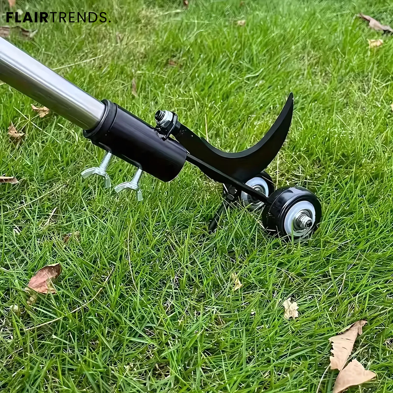GartenBlitz – Back-Friendly Weed Removal for Neat Paths