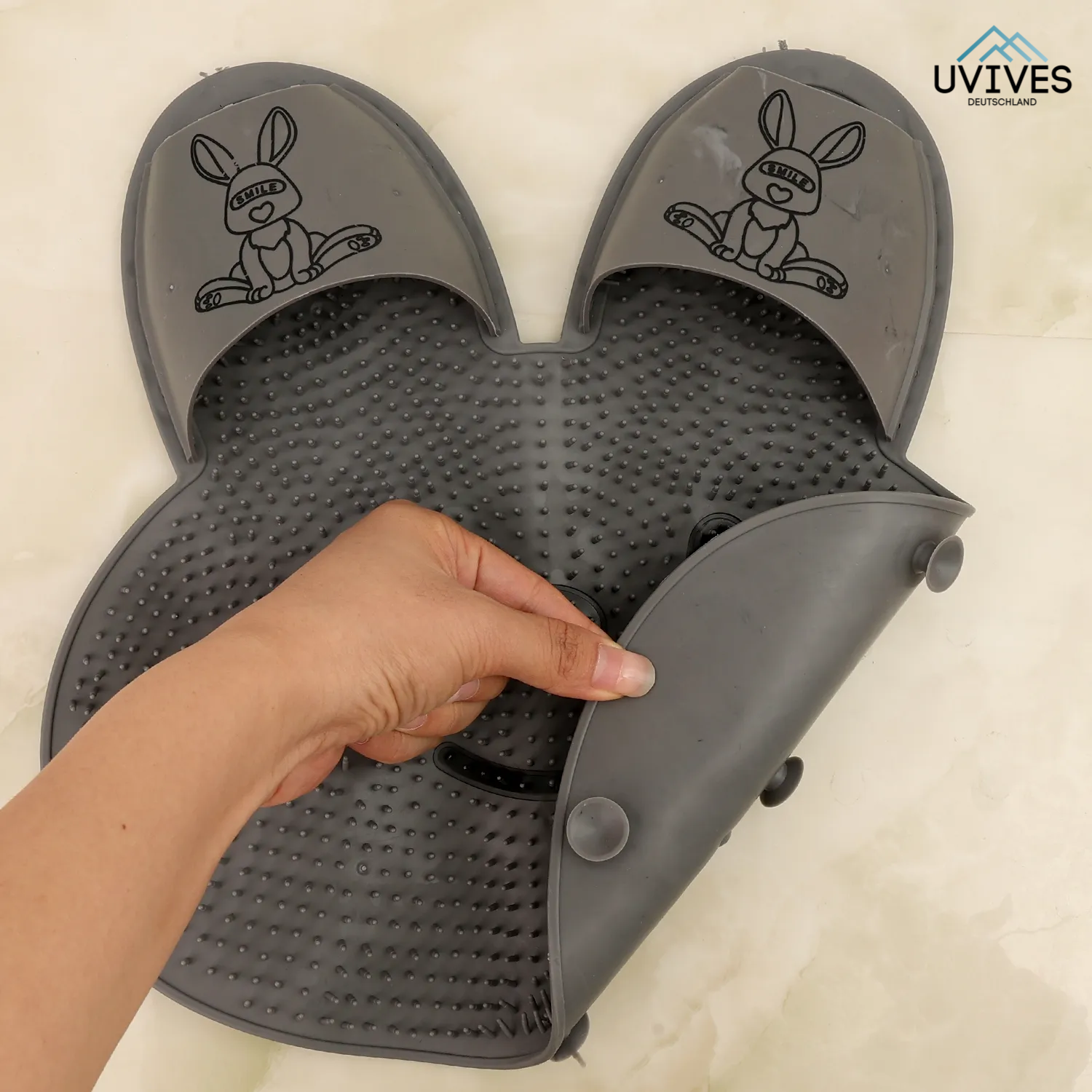 FootFluff – Turn Your Shower Into a Foot Spa!