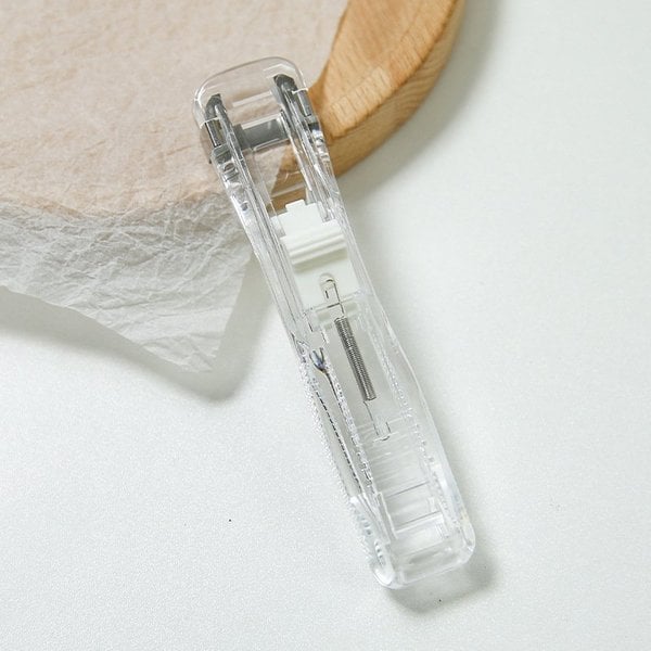 ClipPaper – Staple without holes & paper damage!