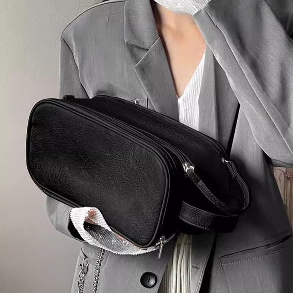 GlamGo – Large Capacity Travel Cosmetic Bag