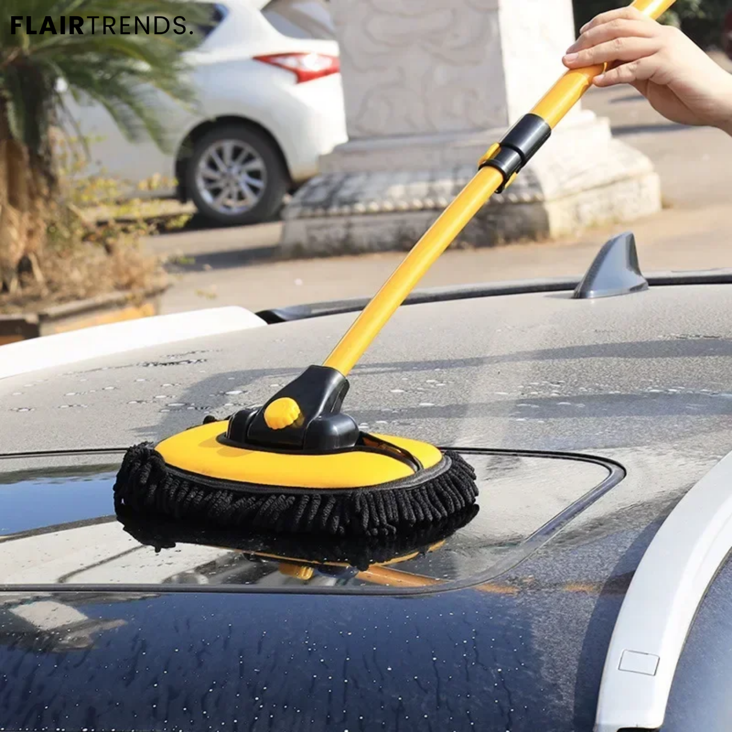 CleanReach – Car Care Without Bending, Without Scratches, Without Effort.