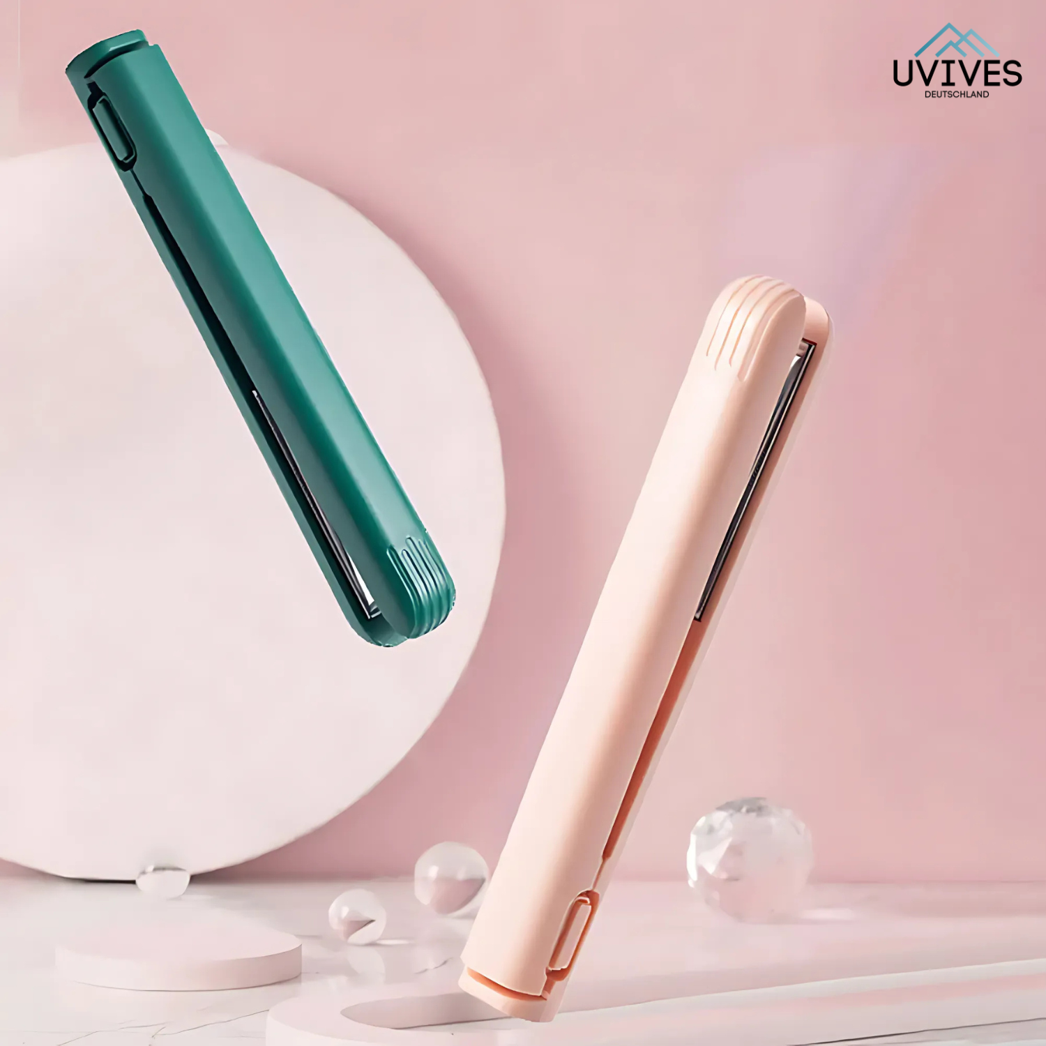 StyleFlip – Curl & Straighten. Anytime. Anywhere.