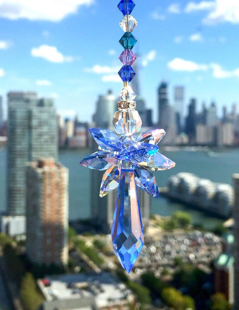 HeavenLight Crystal – Your Personal Guardian Angel in the Sunlight