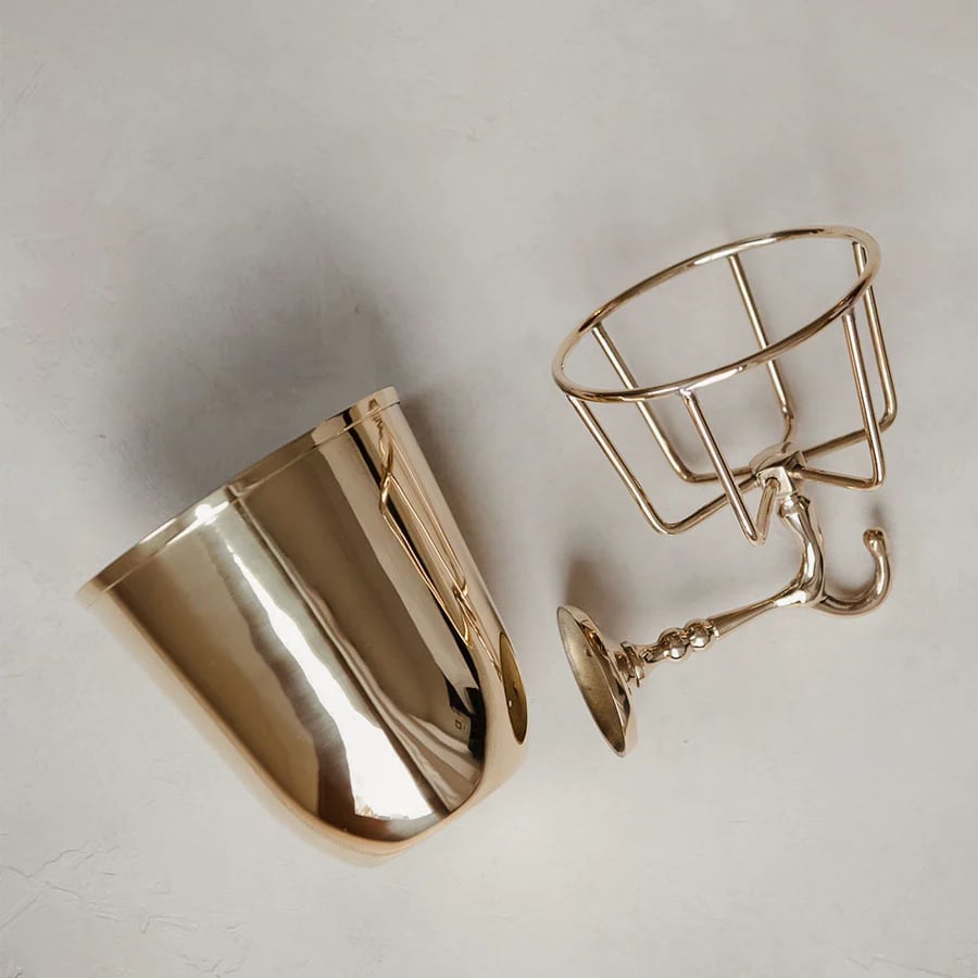 Holdify – The Stylish Wall Vessel for Every Room