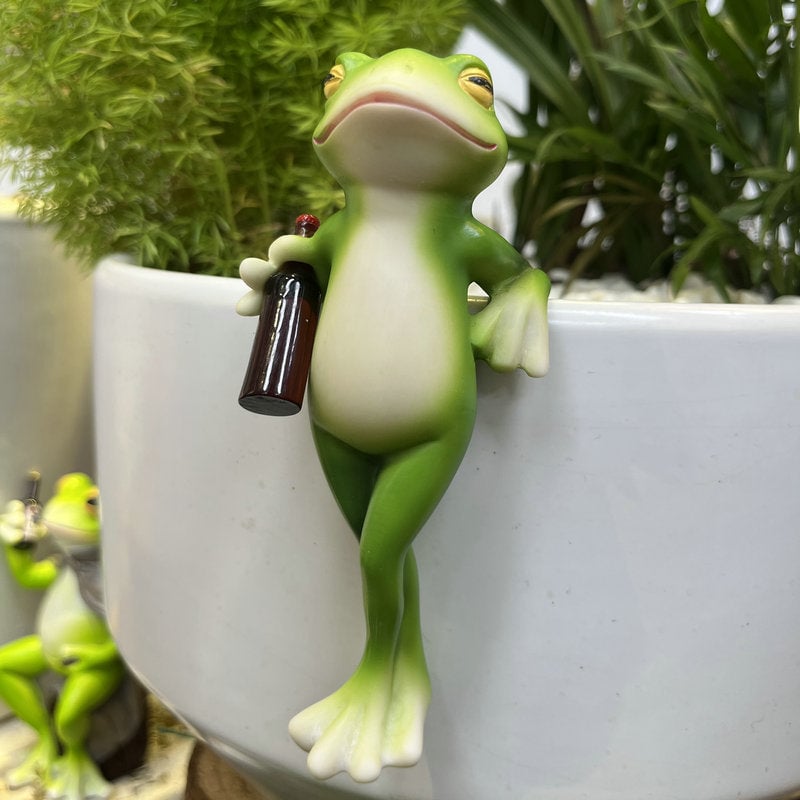 Frogsy – The Happiest Decoration for Your Flower Pot!