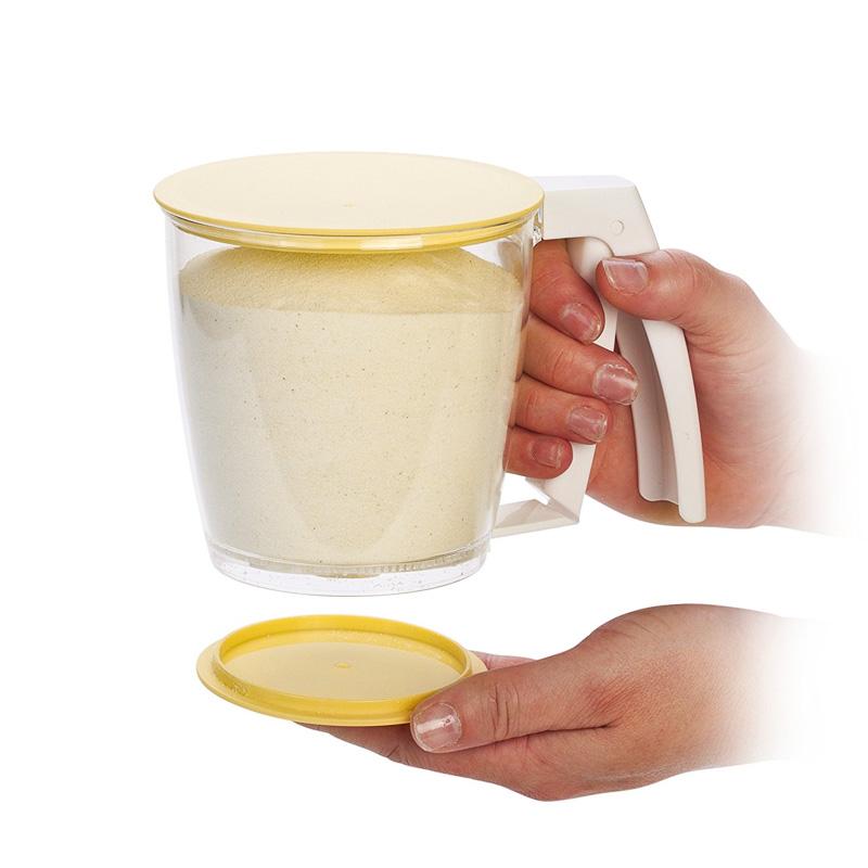 BakeEase – Perfectly sifted flour in seconds
