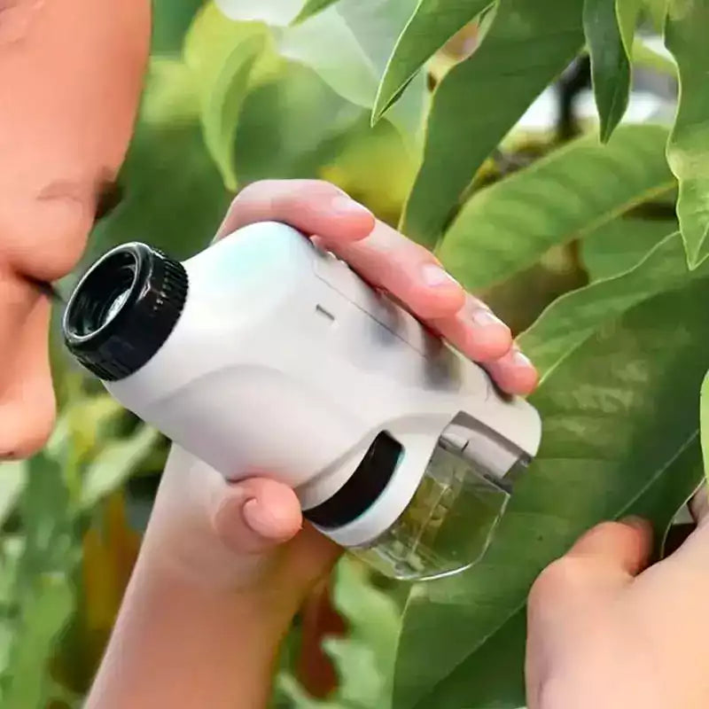 MicroQuest – The Pocket Microscope Fun for Little Explorers