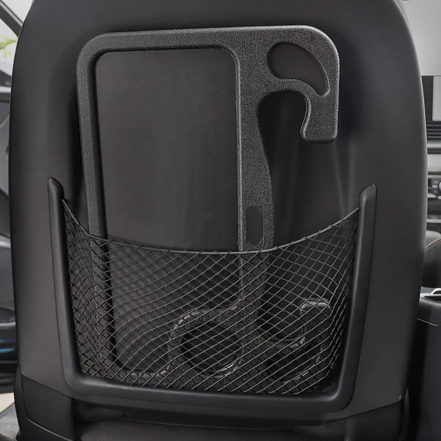 RoadTray – The Steering Wheel Table That Makes Every Drive Better!