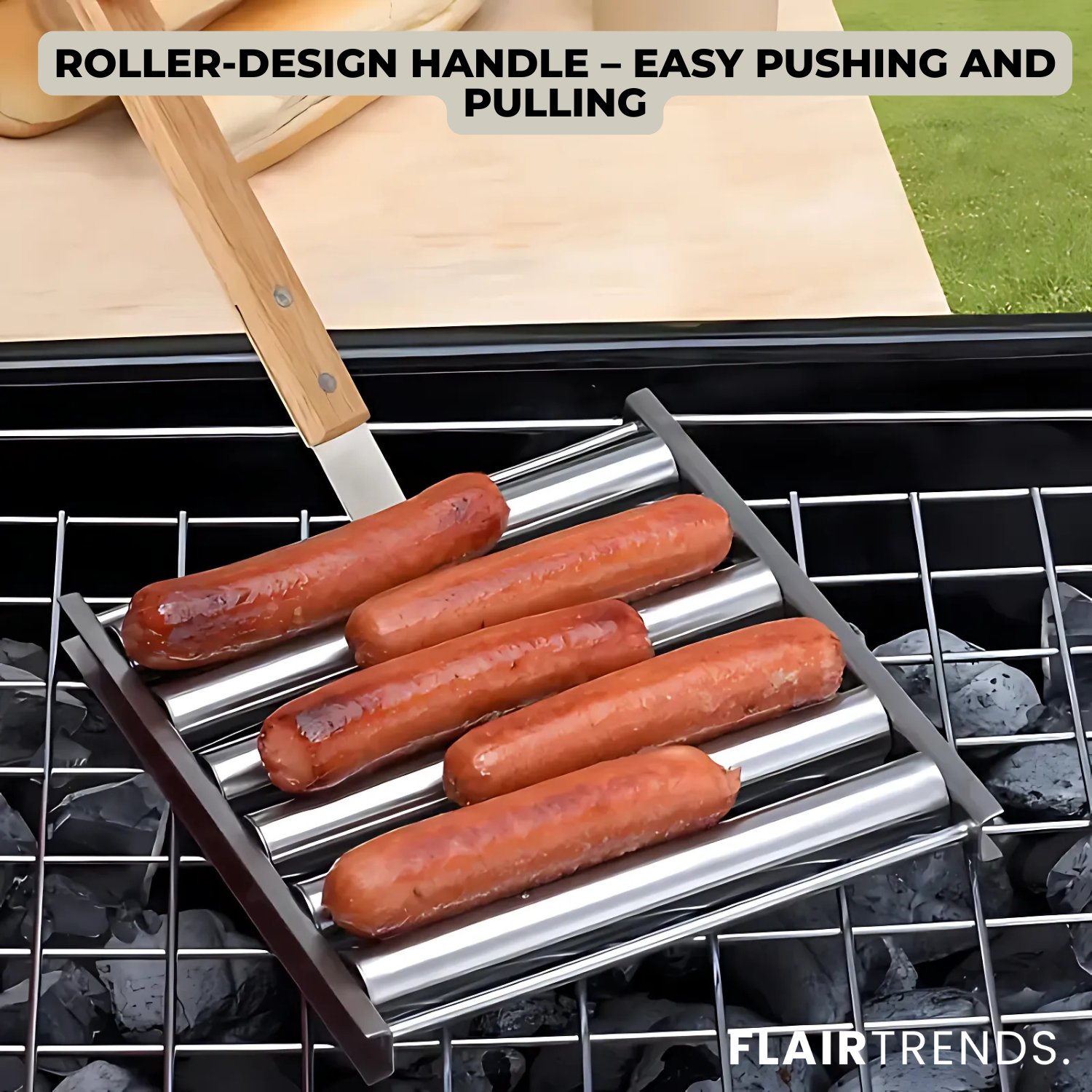 GrillRoll – For Evenly Grilled Sausages with a Comfortable Handle