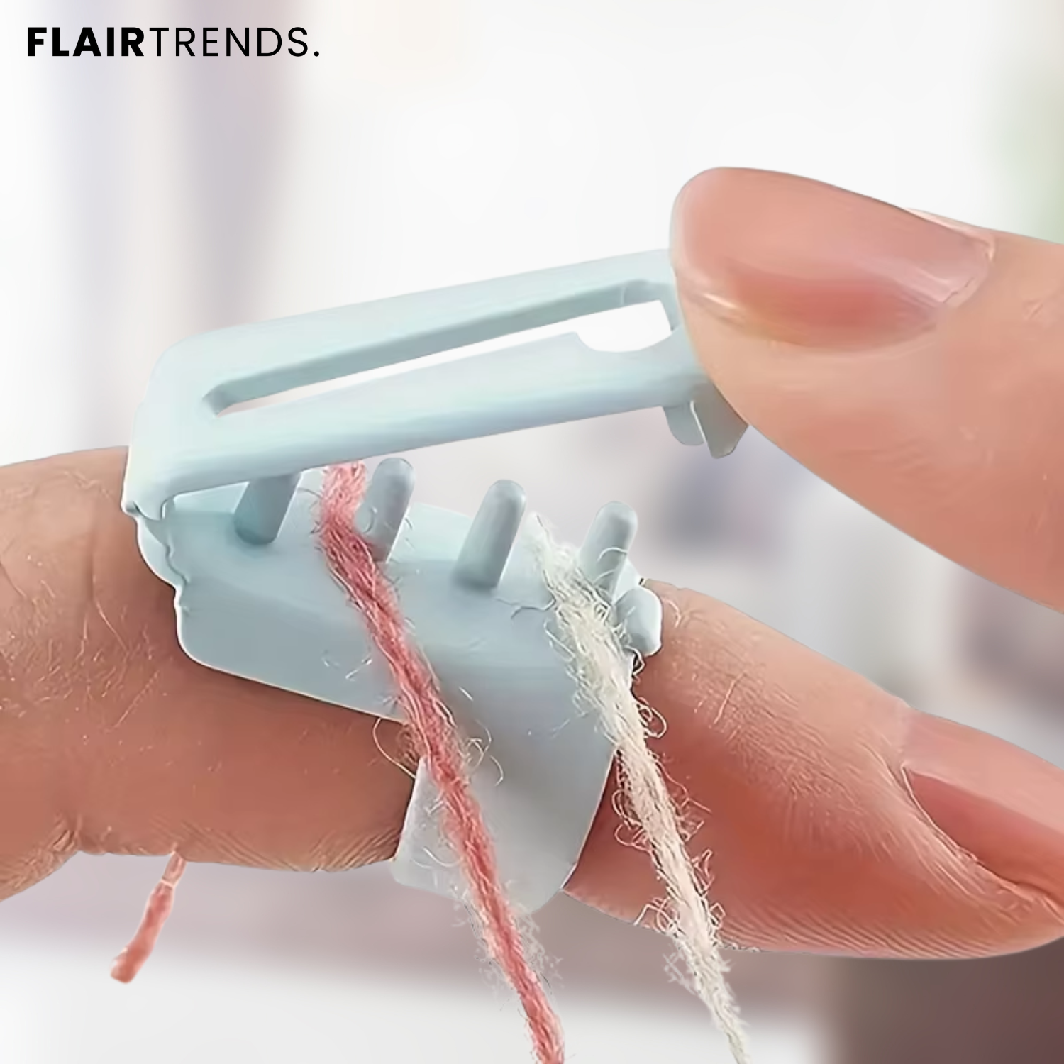 2+3 FREE | EasyThread – The Yarn Guide Ring for Relaxed Knitting