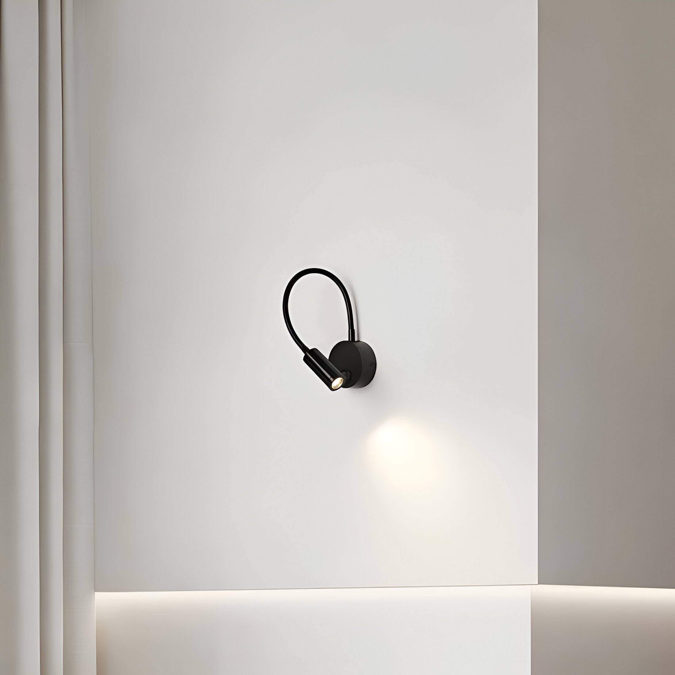FlexiGlow – Stylish LED bedside lamp with flexible gooseneck