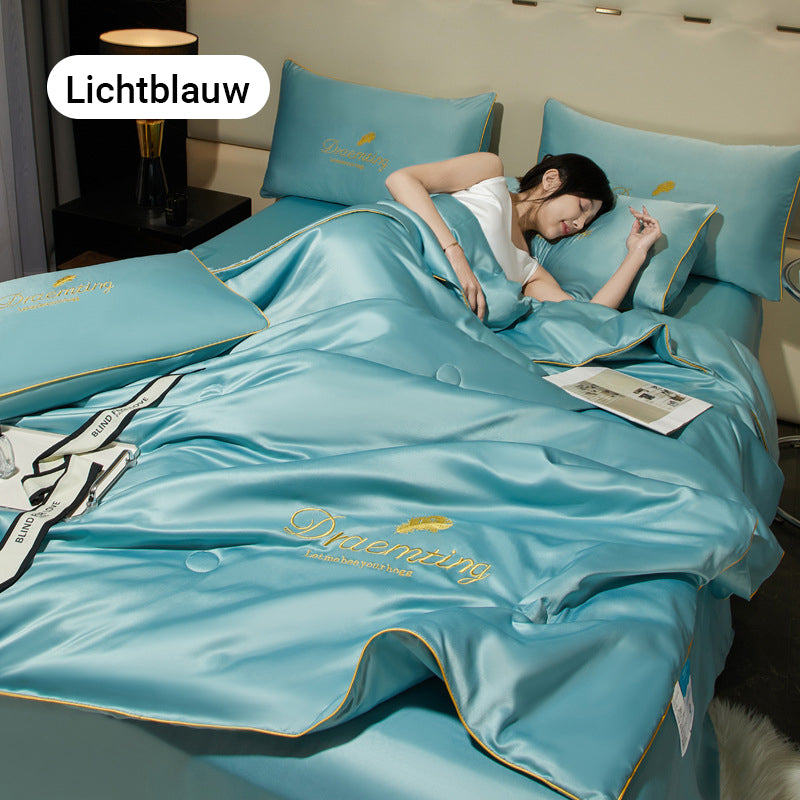 CoolBreeze - Summer duvet made of Ice Silk