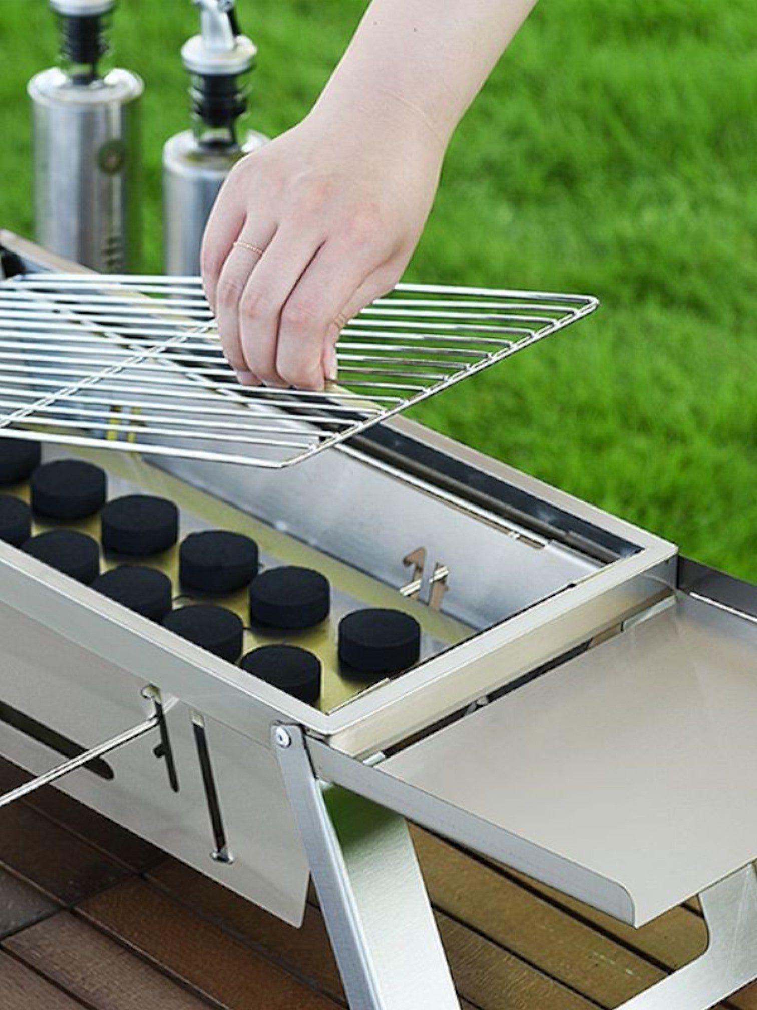 SmokeLessPro – Grilling Pleasure Without Smoke and Mess