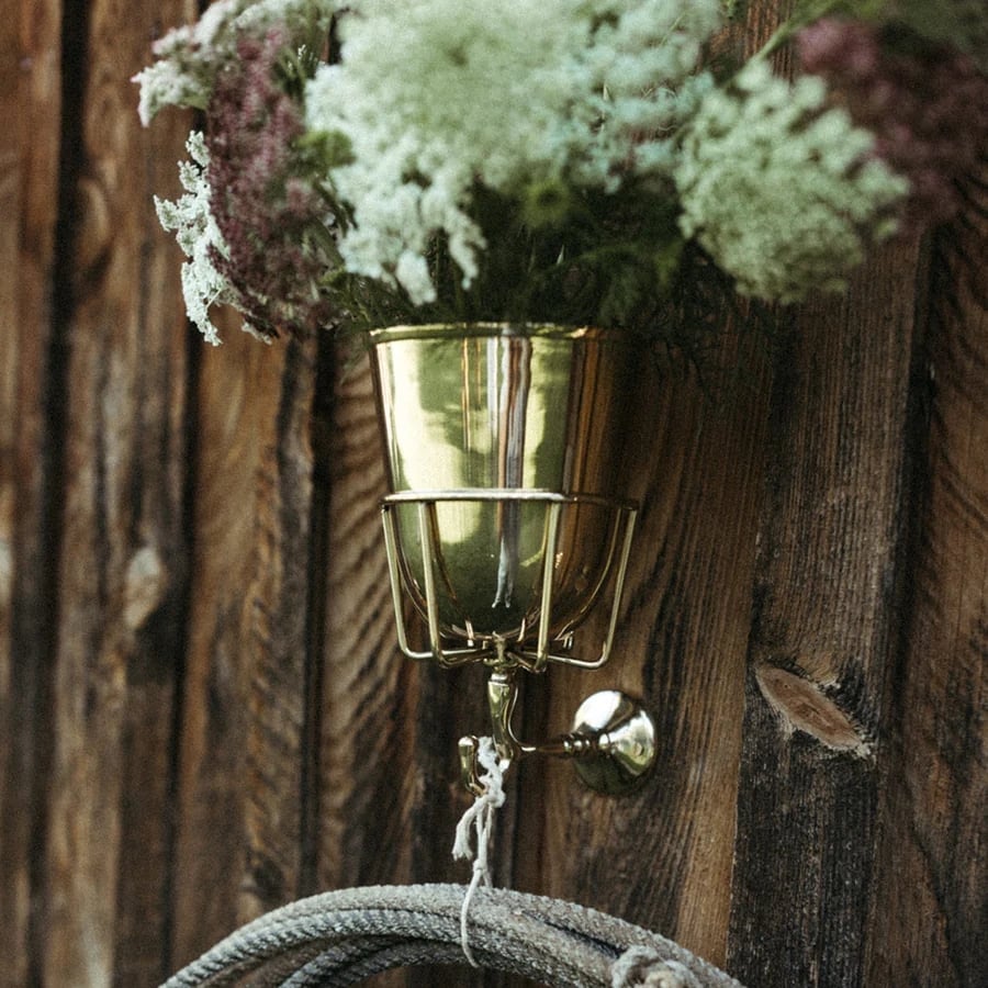 Holdify – The Stylish Wall Vessel for Every Room