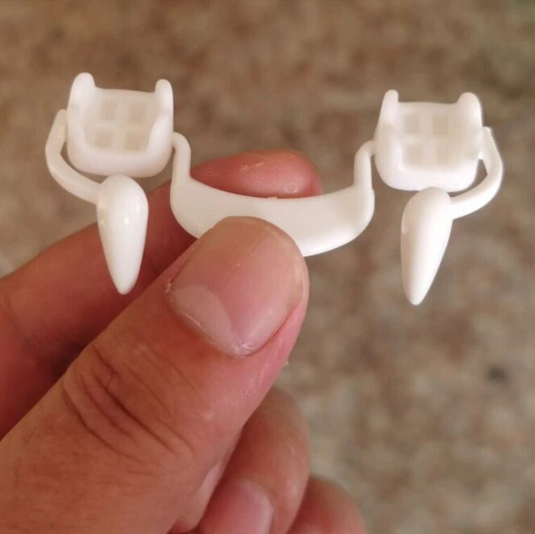 NightFangs – The Most Realistic Vampire Fangs for Halloween!