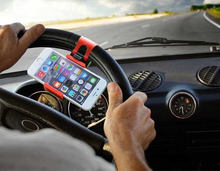 CruiseSafe – Always Keep Everything in View While Driving