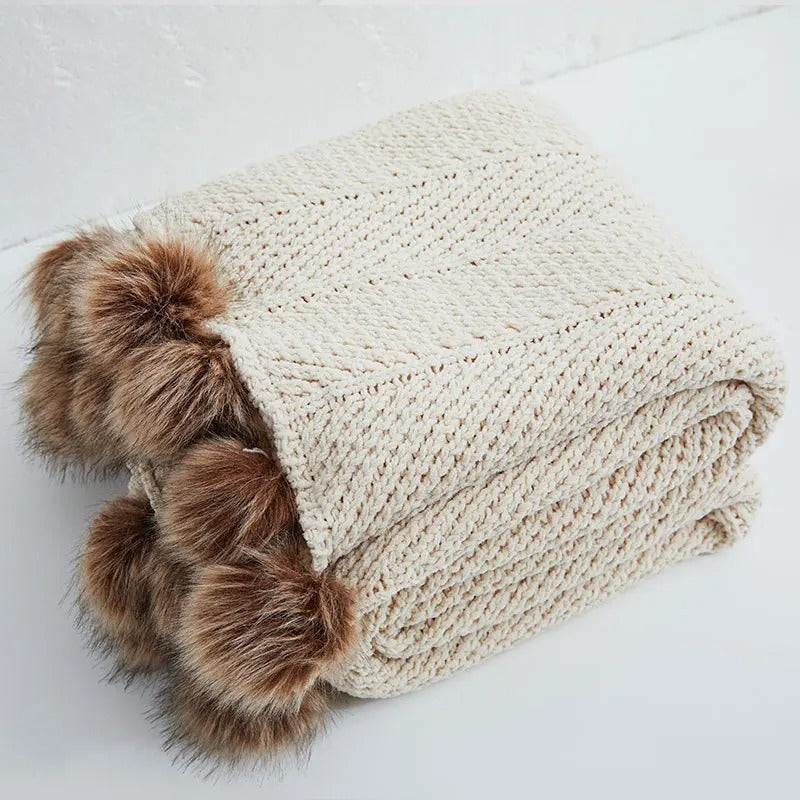 CozyPom – Stylish Cozy Enjoyment for Your Home!