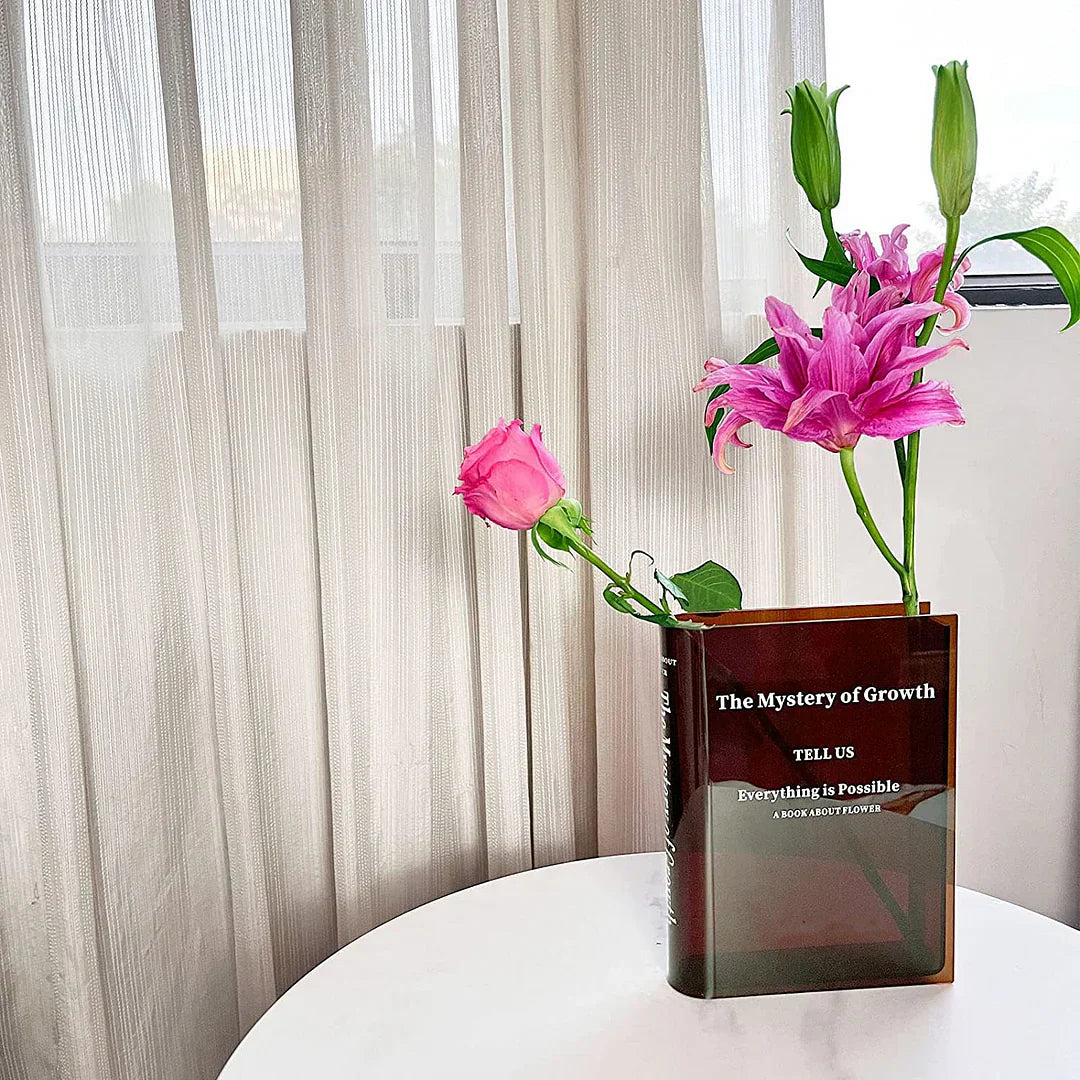BookBloom – Your Artistic Statement Vase for Any Space!