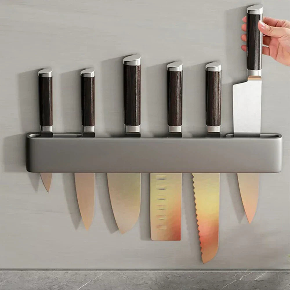 BladeNest – Store Knives Safely & Stylishly
