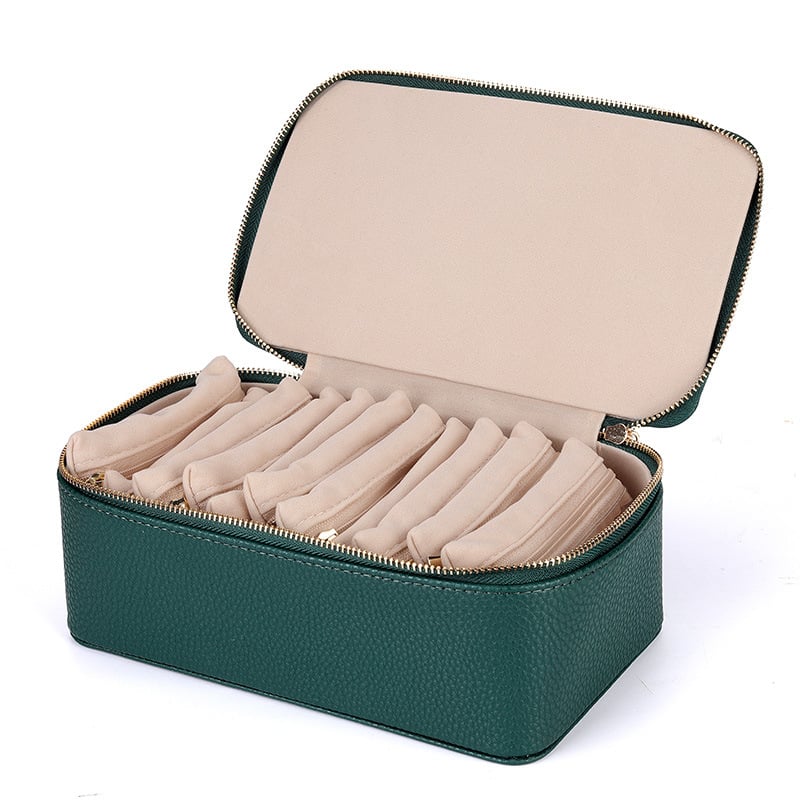 VelvetVault – Elegant Jewelry Storage for Home or Travel!