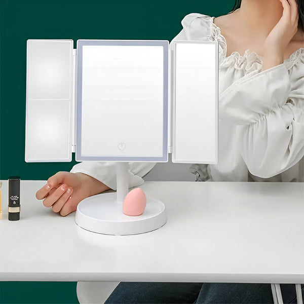 GlamLight – Your Perfect Makeup in Every Light!