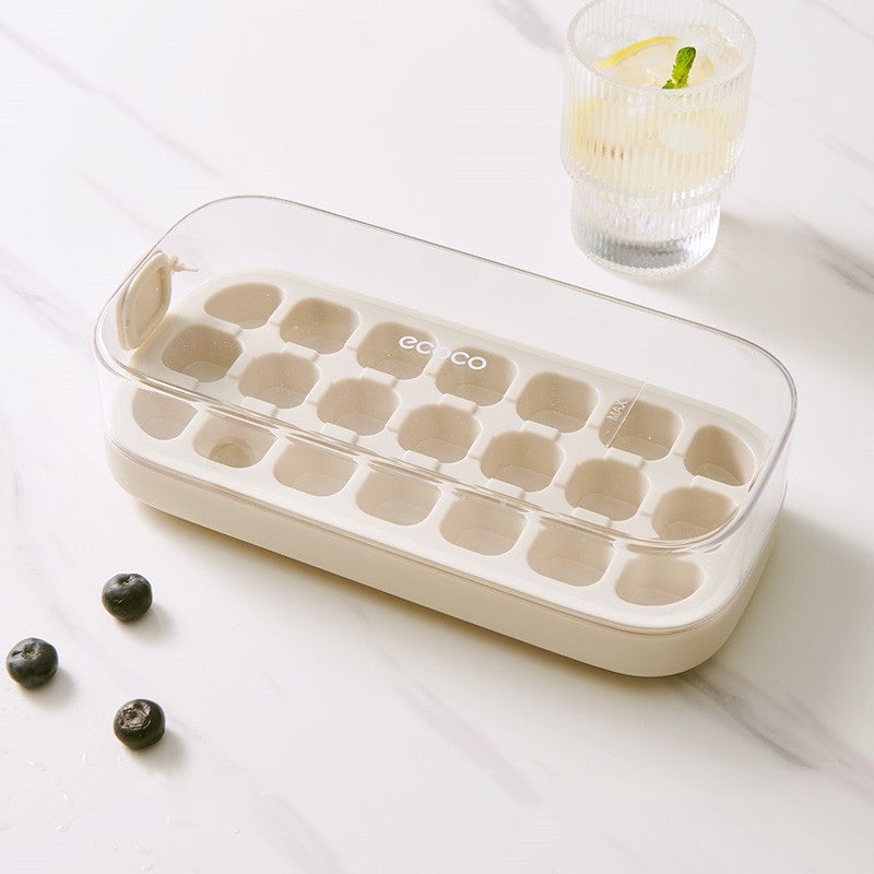 EasyCube – The Easy Way to Make Ice Cubes