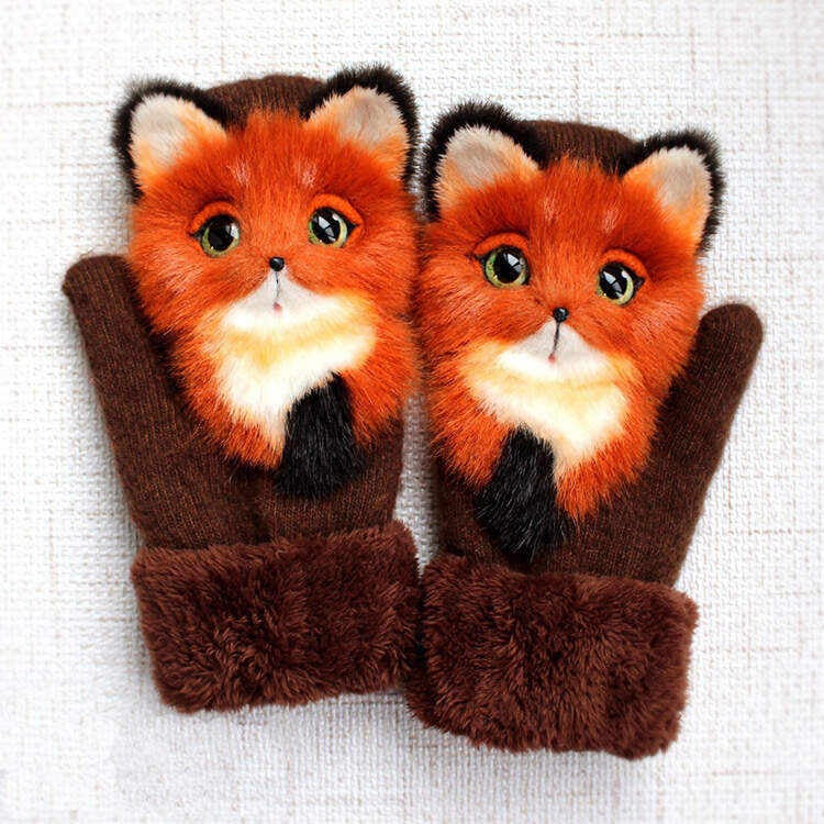PawGloves – The Cutest Mittens for Warm Winter Days